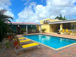 Beautiful Tropical 4-Bedroom Home with Pool For Sale